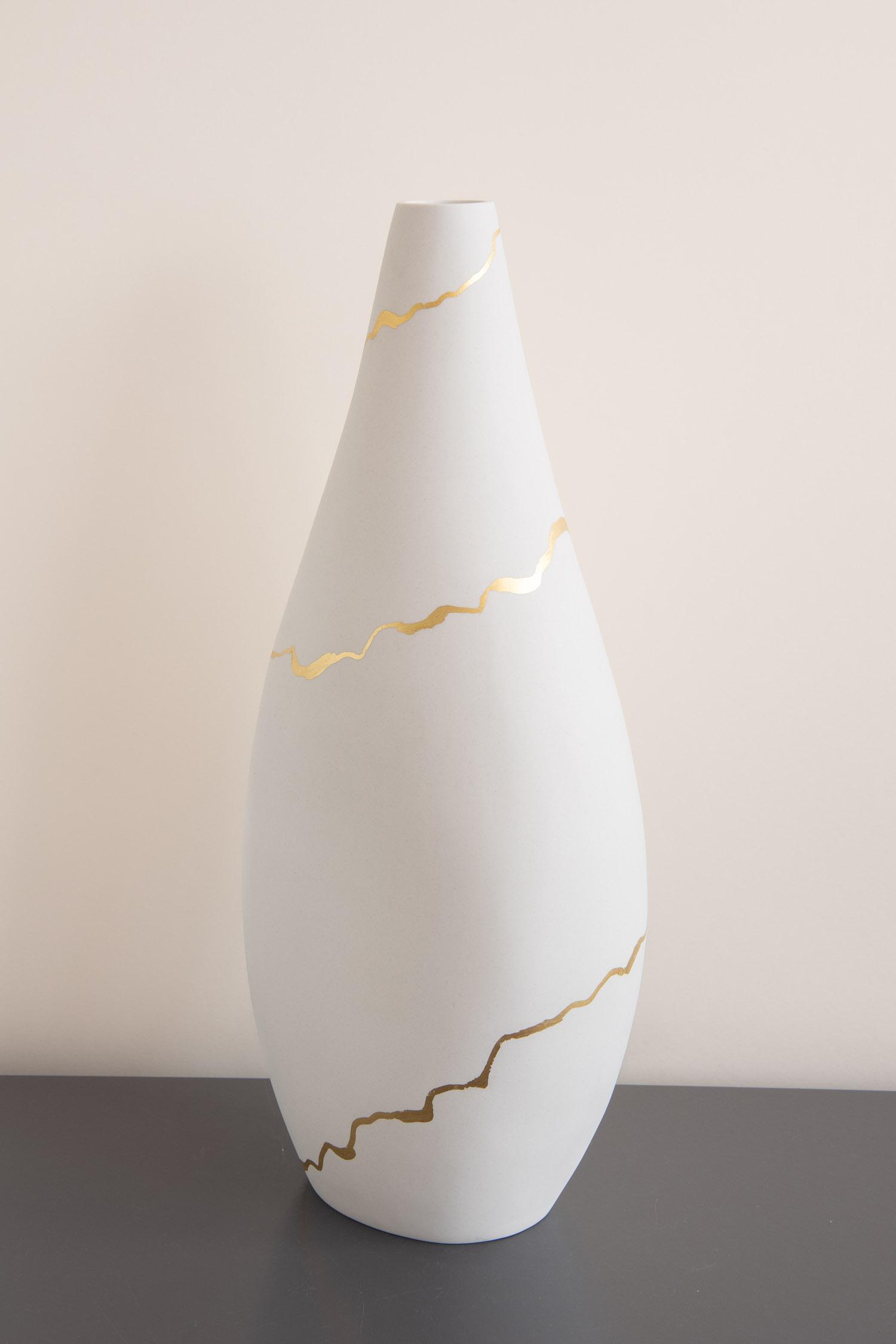 Vesna-Garic-Vase UL Fêlure-Porcelaine-Or